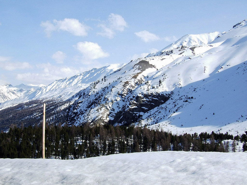Tél az Alpokbani háttérkép